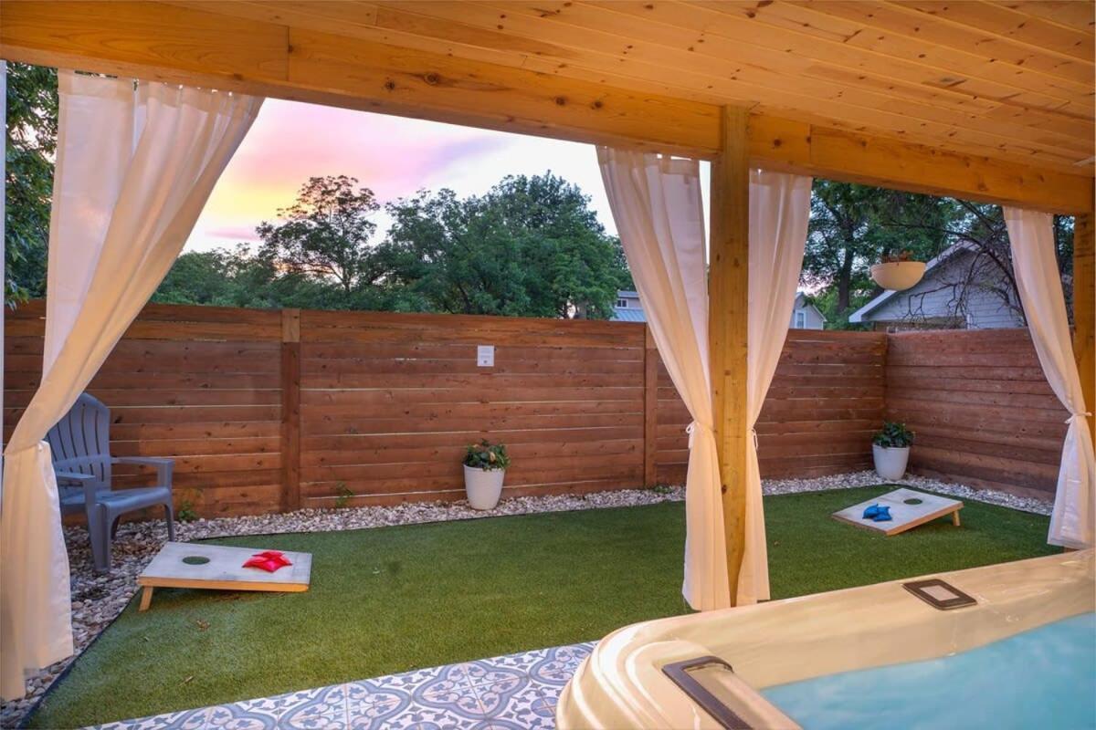 Petit Paradis Studio With Hot Tub 弗雷德里克斯堡 外观 照片