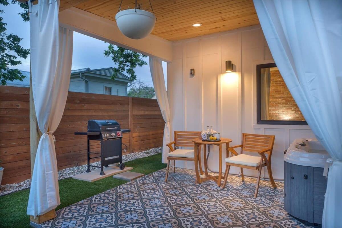 Petit Paradis Studio With Hot Tub 弗雷德里克斯堡 外观 照片